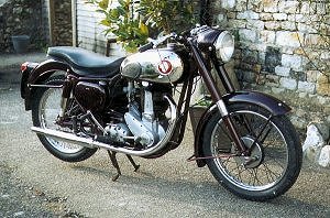 The BSA 500cc single cylinder (1955 B33) that the author and his friend lavished so much love on. The BSA 500cc single cylinder (1955 B33) that the author and his friend lavished so much love on.