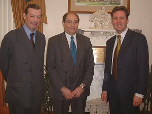 Lord Strathmore, Gerry Steinberg MP and the Rt. Hon Alan Milburn MP, Secretary of State for Health.